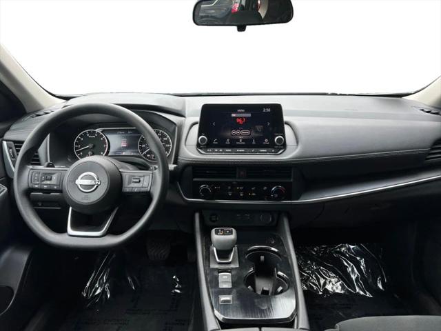 2024 Nissan Rogue S FWD