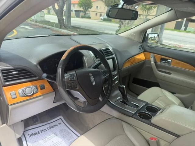 2015 Lincoln MKX Base