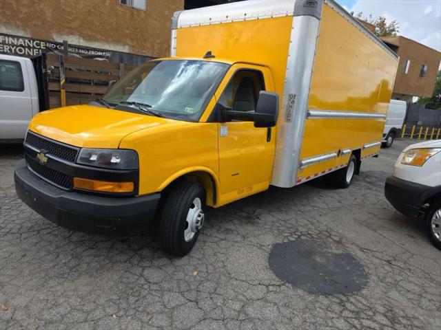 2021 GMC Savana Cutaway Work Van for sale in Sylmar, CA