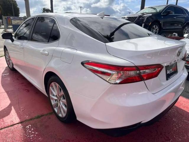 2020 Toyota Camry LE