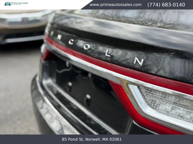 2017 Lincoln Continental Select
