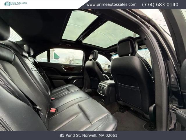 2017 Lincoln Continental Select
