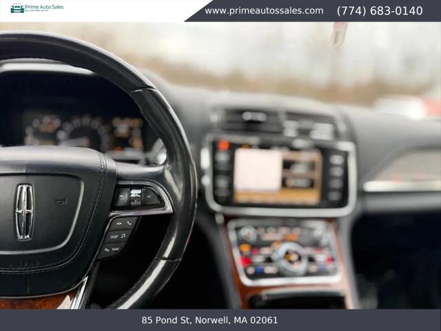 2017 Lincoln Continental Select