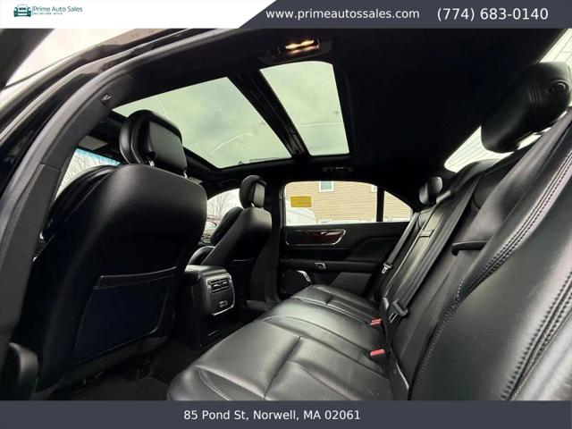 2017 Lincoln Continental Select