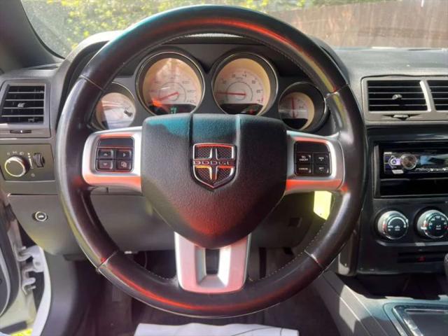 2012 Dodge Challenger SXT