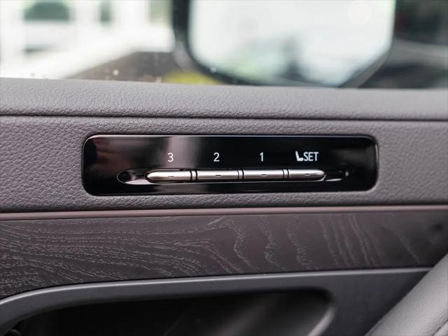 2024 Lexus LX Luxury