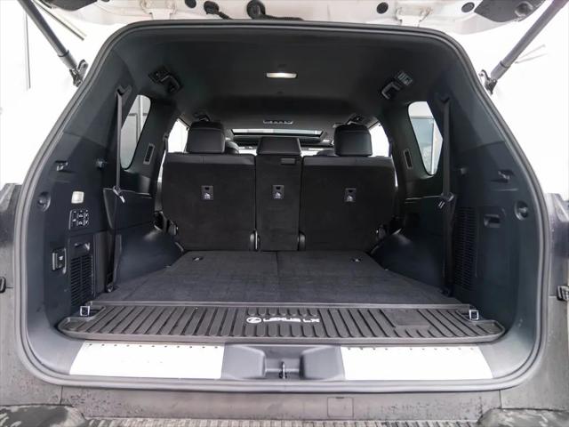 2024 Lexus LX Luxury