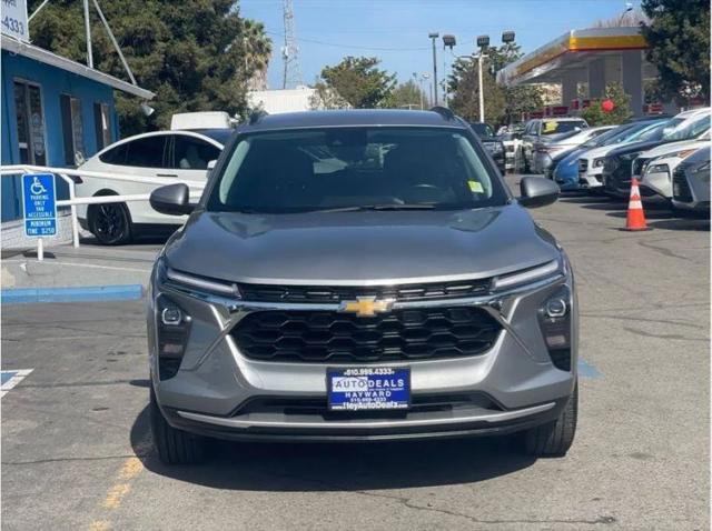 2024 Chevrolet Trax FWD LT