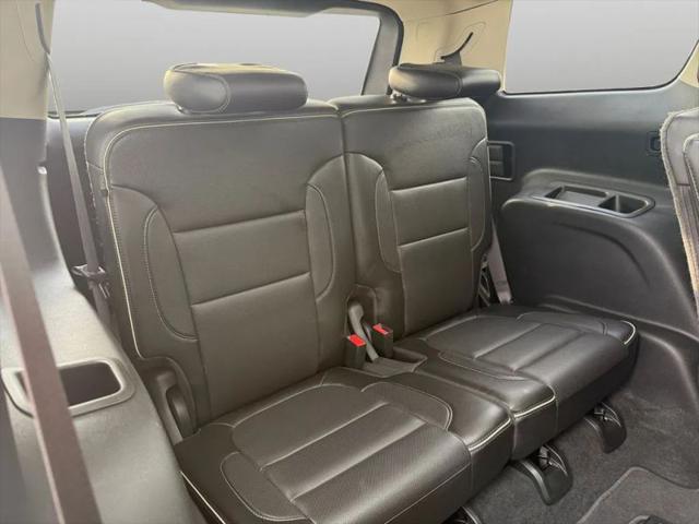 2020 GMC Acadia AWD Denali