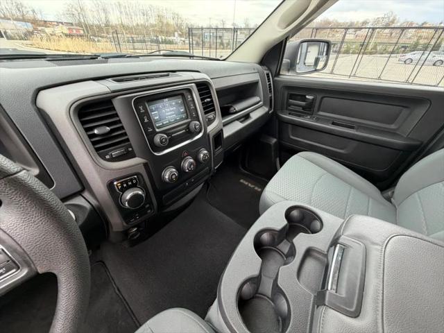 2019 Ram 1500 Classic Express Quad Cab 4x4 6'4" Box