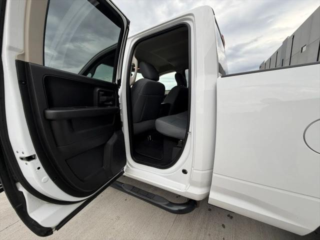 2019 Ram 1500 Classic Express Quad Cab 4x4 6'4" Box