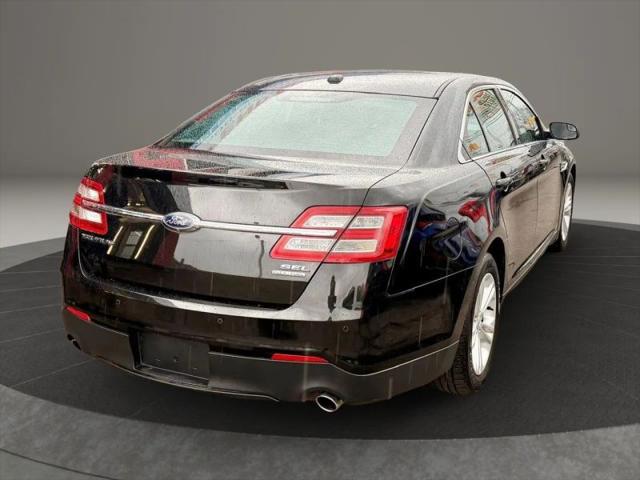 2014 Ford Taurus SEL