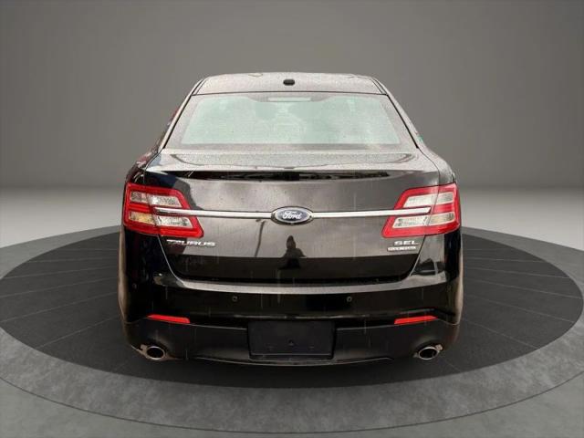 2014 Ford Taurus SEL