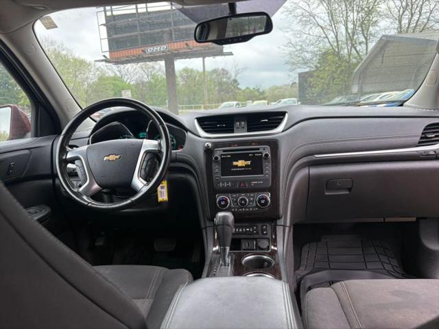 2017 Chevrolet Traverse 2LT