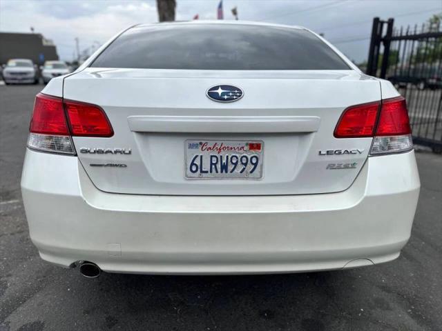 2010 Subaru Legacy 2.5i