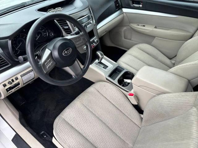 2010 Subaru Legacy 2.5i