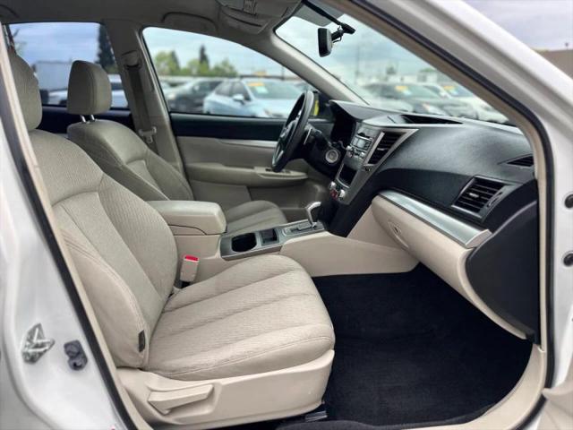 2010 Subaru Legacy 2.5i