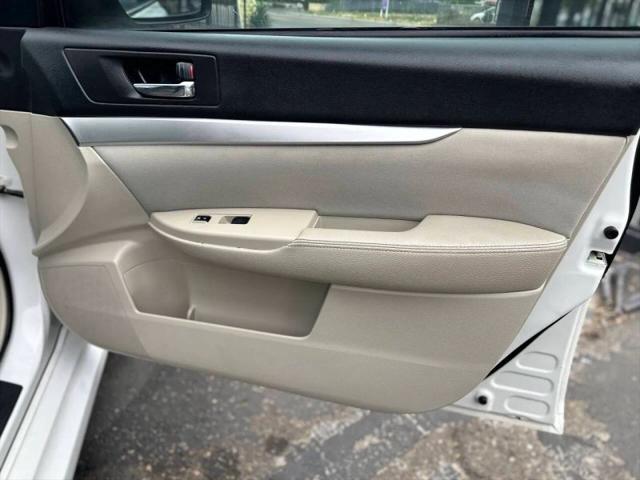 2010 Subaru Legacy 2.5i