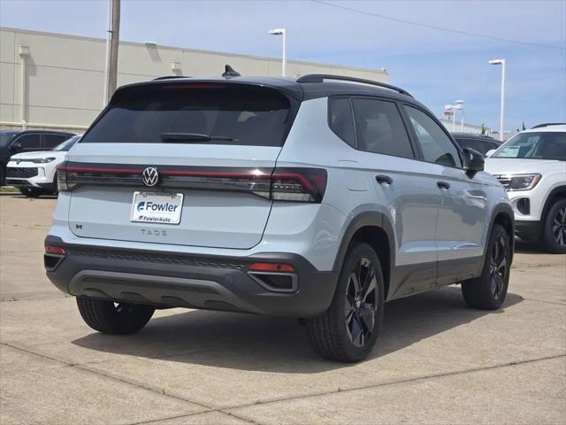2026 Volkswagen Taos SE Black