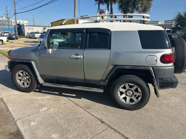 2011 Toyota FJ Cruiser Base
