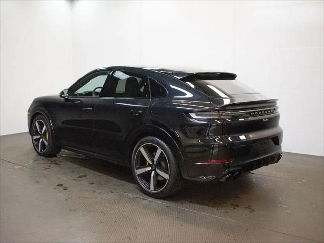 2025 Porsche Cayenne E-Hybrid Turbo