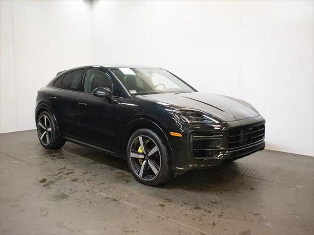 2025 Porsche Cayenne E-Hybrid Turbo