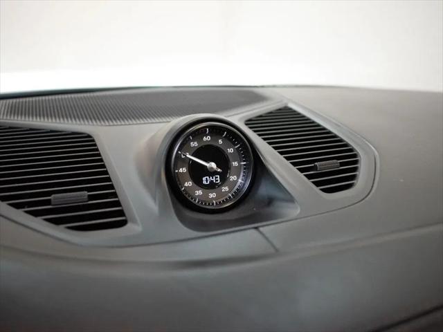 2025 Porsche Cayenne E-Hybrid Turbo
