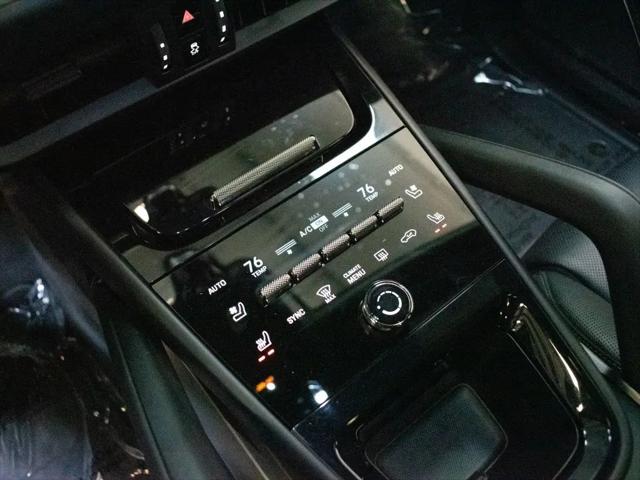 2025 Porsche Cayenne E-Hybrid Turbo