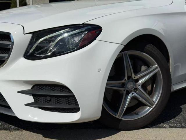 2017 Mercedes-Benz E-CLASS E 300 E 300