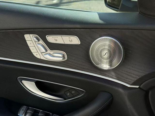 2017 Mercedes-Benz E-CLASS E 300 E 300