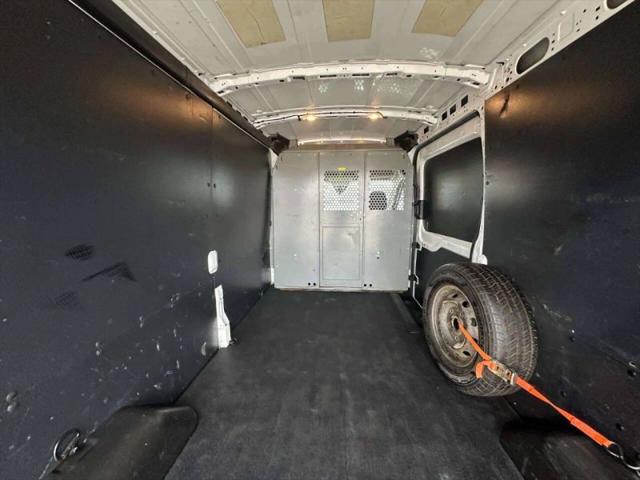 2015 Ford Transit Medium Roof w/Sliding Side Door w/LWB