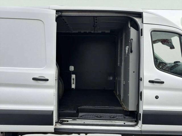 2015 Ford Transit Medium Roof w/Sliding Side Door w/LWB