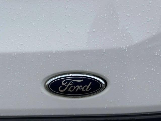 2015 Ford Transit Medium Roof w/Sliding Side Door w/LWB