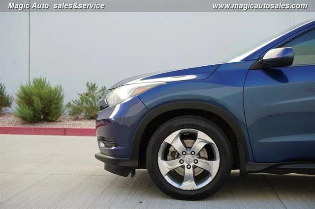 2017 Honda HR-V LX