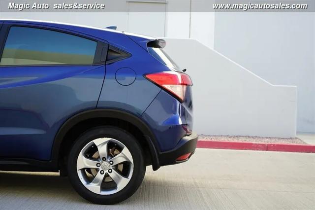 2017 Honda HR-V LX