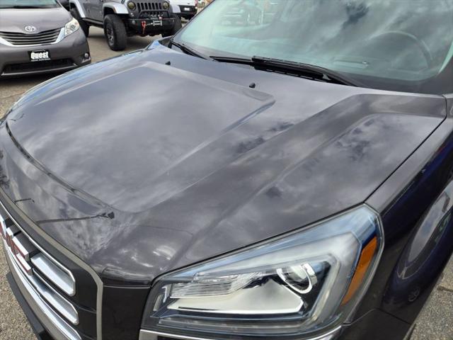 2017 GMC Acadia Base