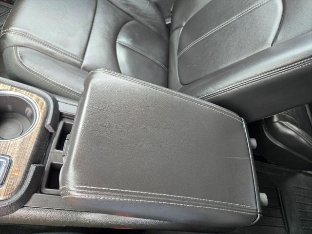 2017 GMC Acadia Base