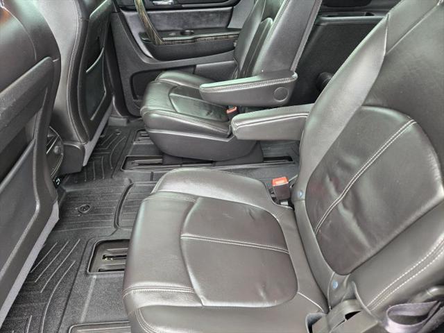 2017 GMC Acadia Base