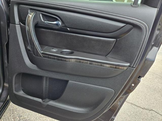 2017 GMC Acadia Base