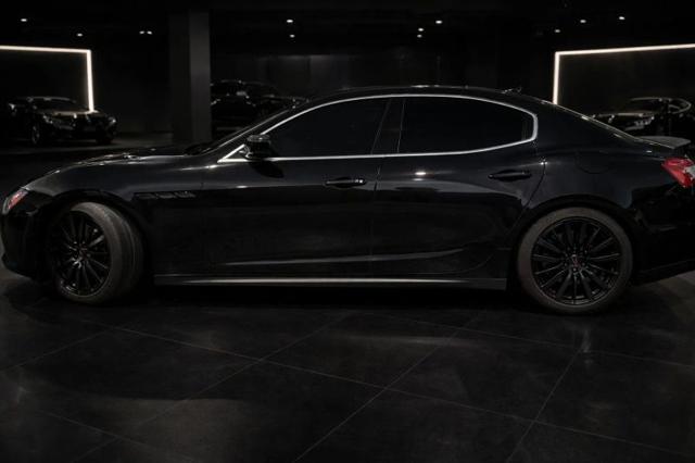 2015 Maserati Ghibli Base