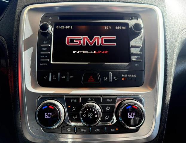 2017 GMC Acadia Base