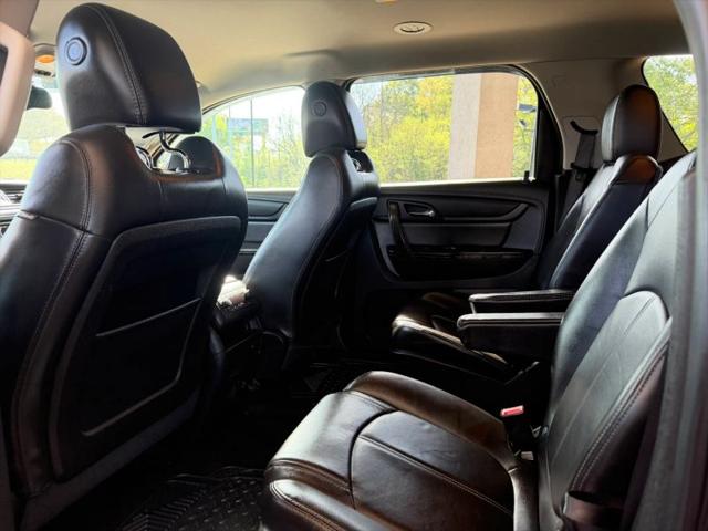 2017 GMC Acadia Base