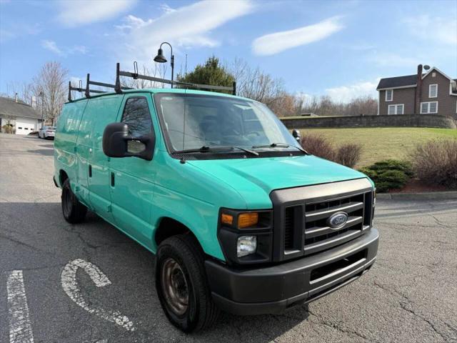 2011 Ford E-350 Super Duty Base