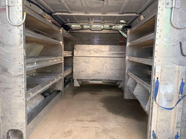 2011 Ford E-350 Super Duty Base
