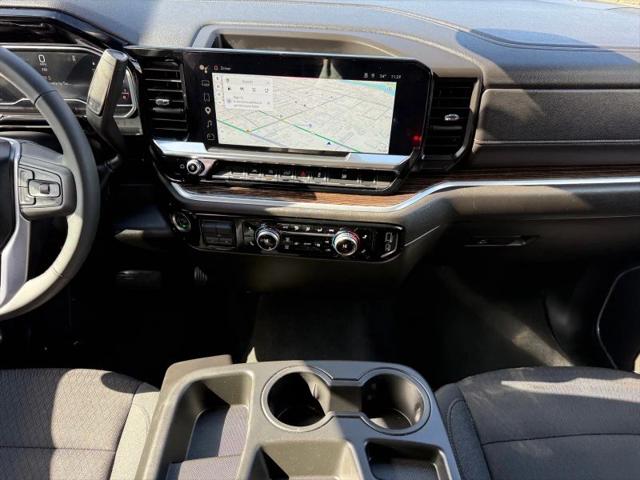 2025 GMC Sierra 1500 4WD Crew Cab Short Box Elevation with 3SB
