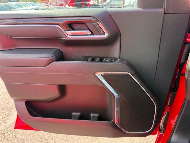 2025 GMC Sierra 1500 4WD Crew Cab Short Box Elevation with 3SB