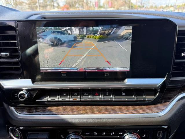 2025 GMC Sierra 1500 4WD Crew Cab Short Box Elevation with 3SB