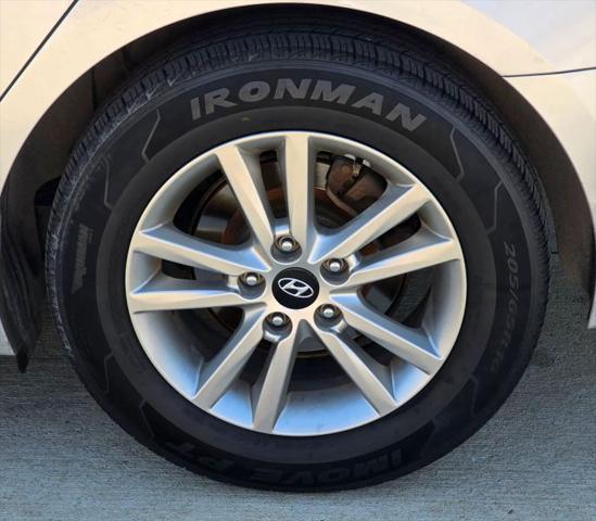 2017 Hyundai Sonata SE