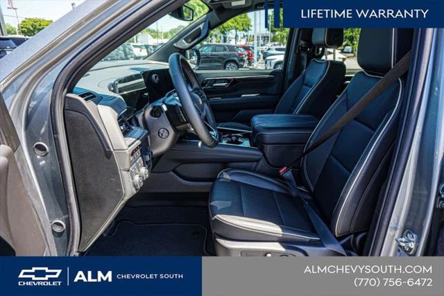 2025 Chevrolet Suburban 4WD Premier