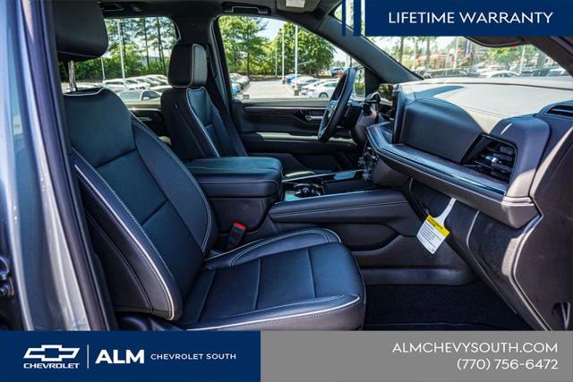 2025 Chevrolet Suburban 4WD Premier